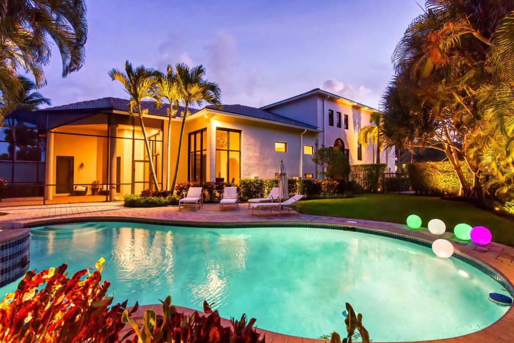 Twilight dusk real estate photoshoot, Fort Lauderdale, Florida